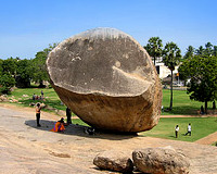Krishna's Butterball, Mahabalipuram